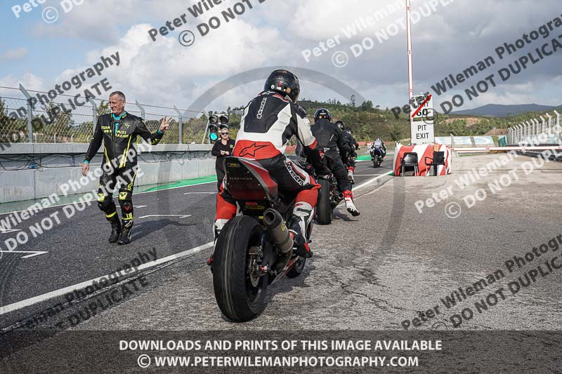 motorbikes;no limits;peter wileman photography;portimao;portugal;trackday digital images